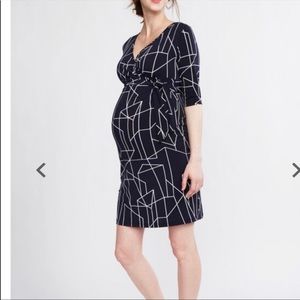 Ripe for A Pea in the Pod geometrical maternity dress - M